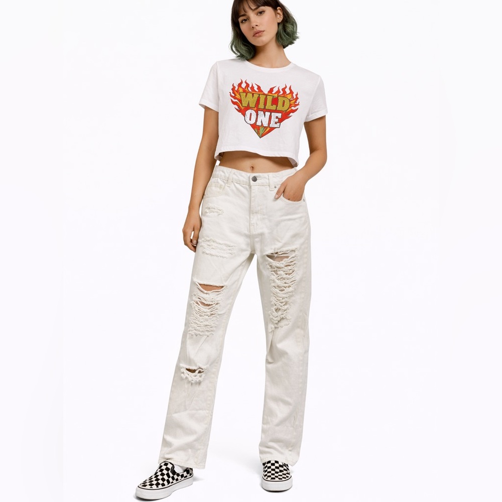 BP white distressed mom jeans Size 28
